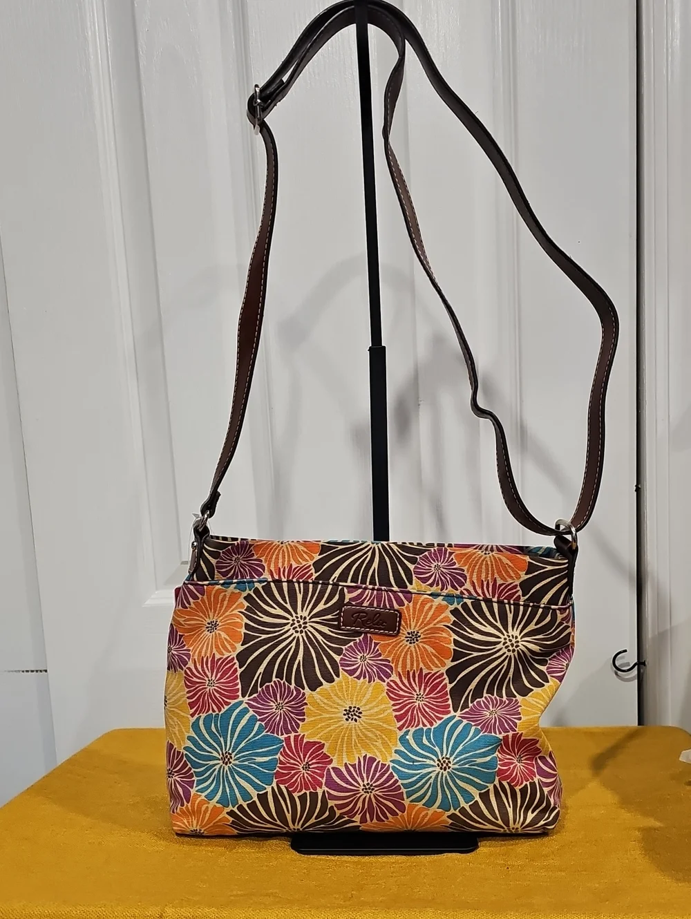 Relic Colorful Crossbody NWT